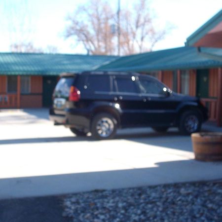 Western Motel Ranchester Exterior foto